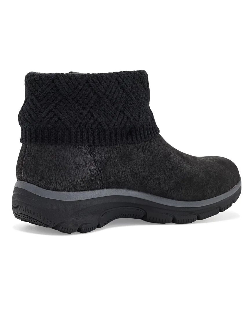 Sketchers Slip In Fold Over Boot