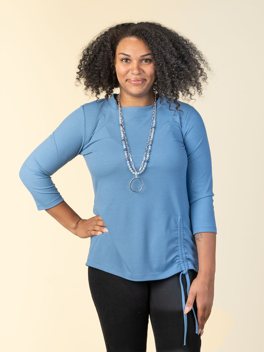 Multi Chain Necklace With Circle Pendant 