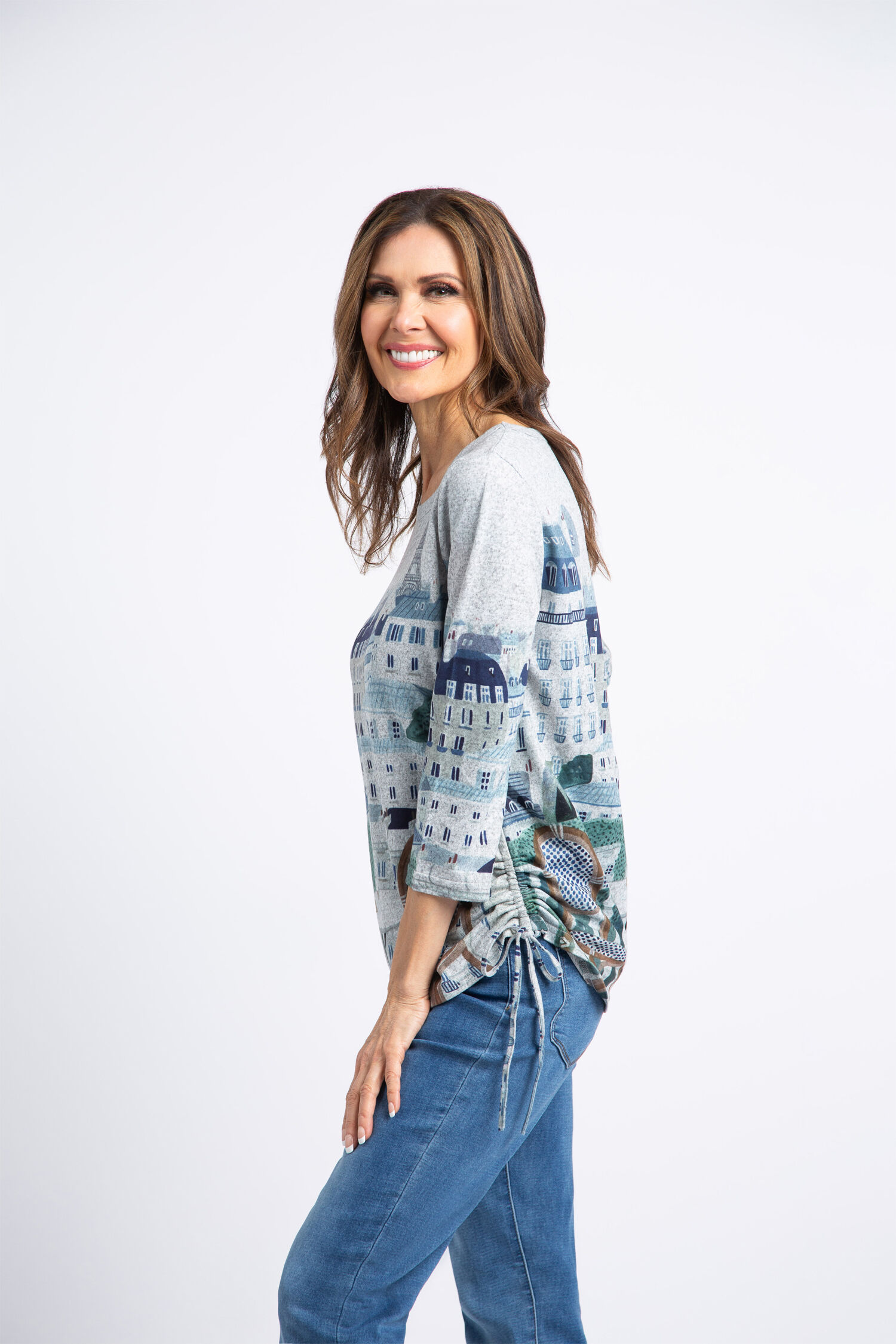 &frac34; Sleeve Streetscape Print Top  Image 2