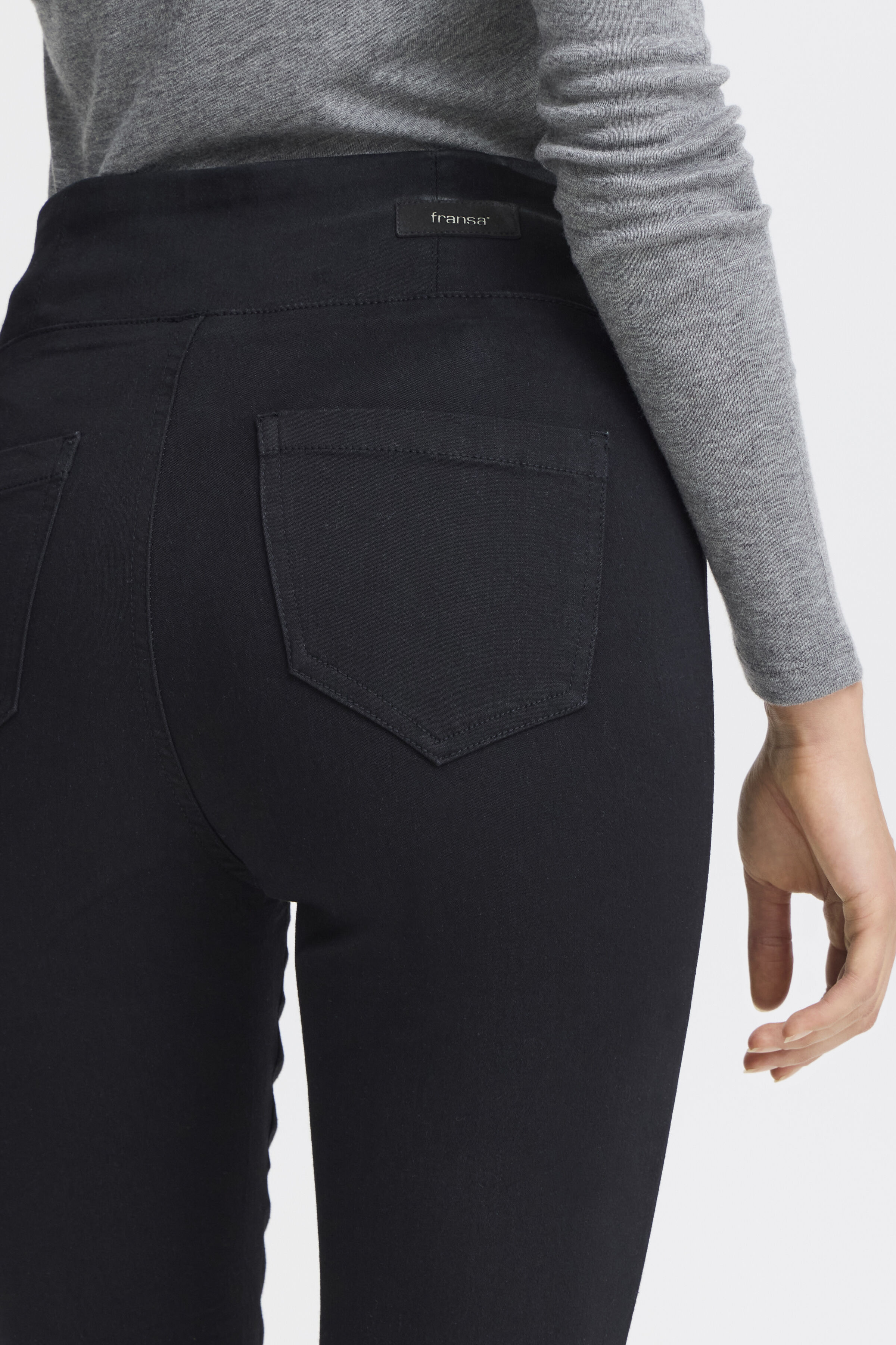 Pull On Skinny Jeans Image 3