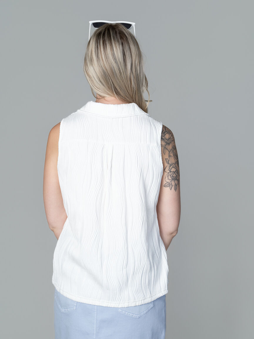 Sleeveless Collared Top