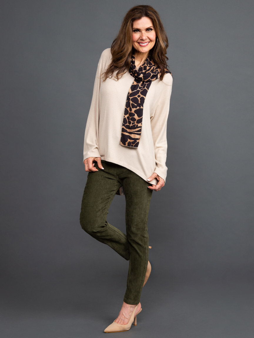 トップス Susan sale Long Sleeve Split Back Top w/ Animal Print Insert | M Made In