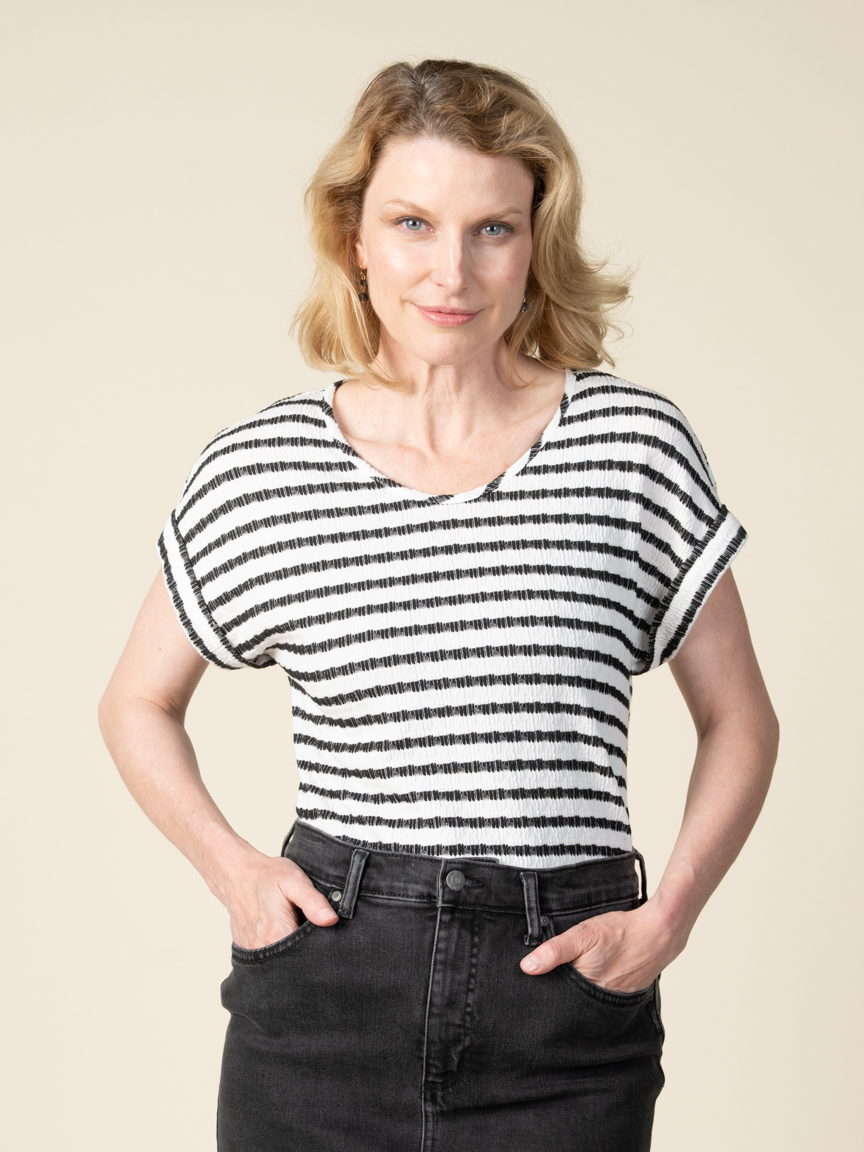 Short Sleeve Jacquard Horizontal Stripe Top | Studio 65 | Suzanne's